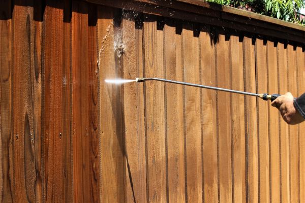 Fence Cleaning in Burlington