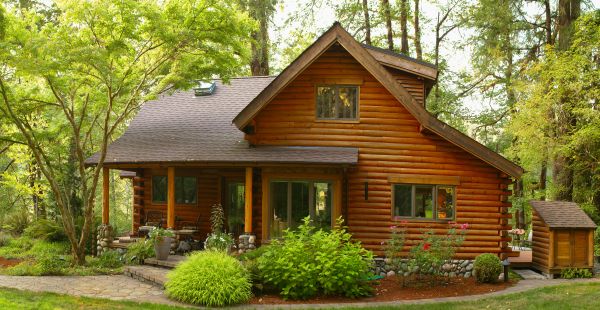Log Home Exterior Cleaning in Burlington