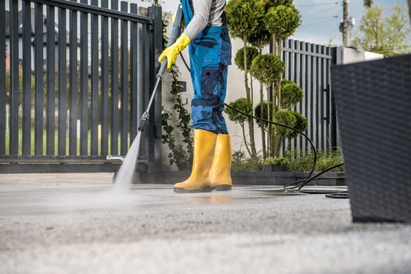 Driveway Power Washing in Burlington