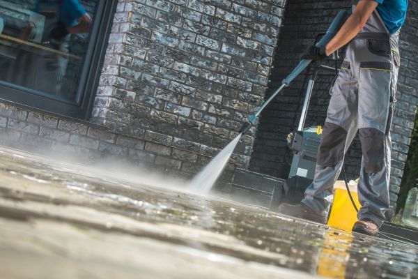 Power Cleaning in Burlington
