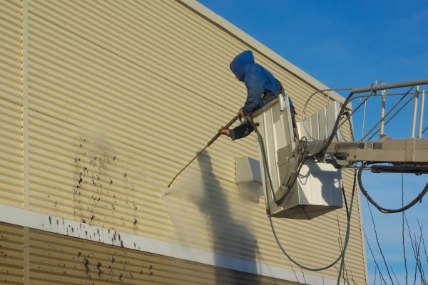 Cost of Commercial Exterior Cleaning in Burlington