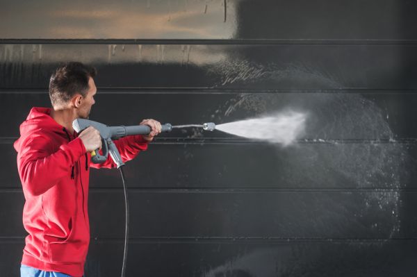 Exterior Washing in Burlington
