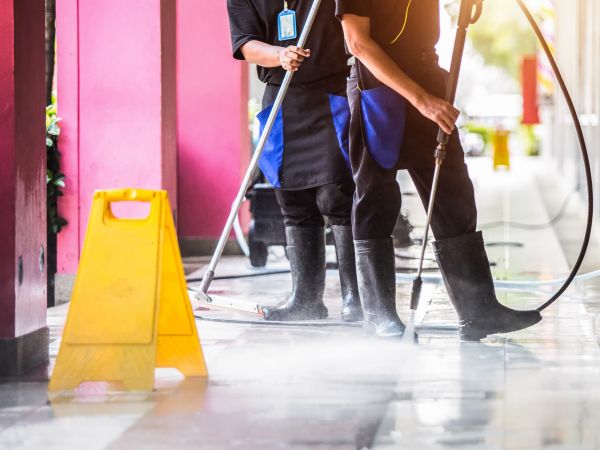 Cost of Commercial Power Washing in Burlington