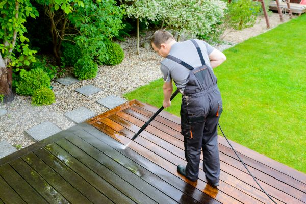 Deck And Patio Cleaning in Burlington