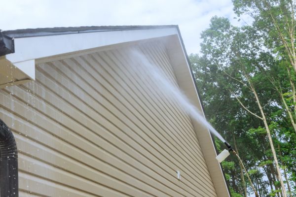 Siding Cleaning Service in Burlington