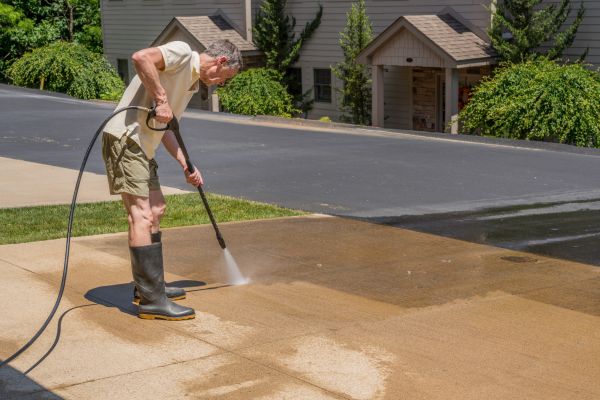 Concrete Pressure Cleaning in Burlington