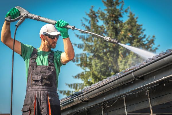 Gutter Jetting in Burlington