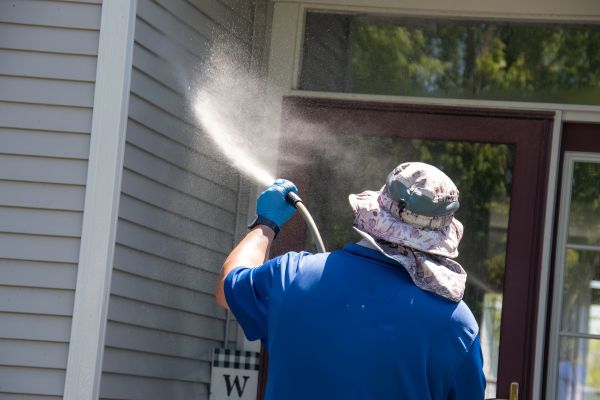 Siding Pressure Washing in Burlington