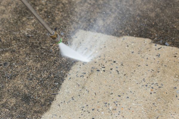 Deck Concrete Cleaning in Burlington