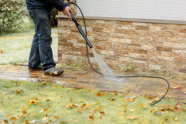 Residential Powerwashing in Burlington